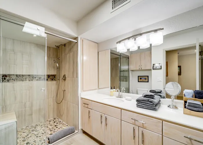 Holiday home W/ Golf Course View & Pool Access! Sedona
