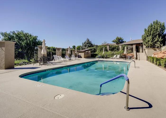 W/ Golf Course View & Pool Access! * Sedona