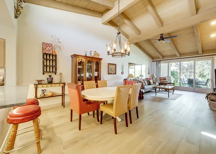 Holiday home W/ Golf Course View & Pool Access! *